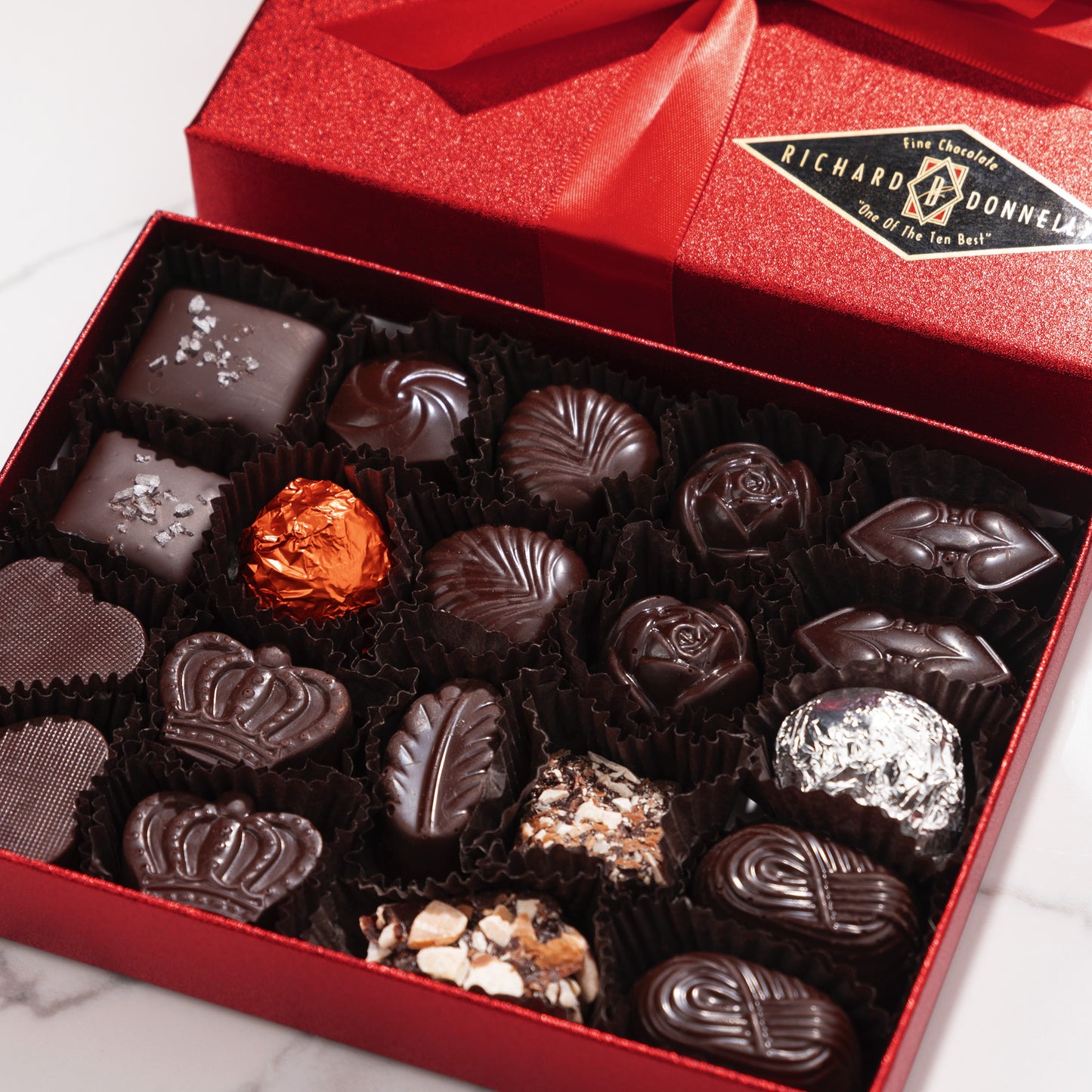 16/20 Piece Dark Chocolate Gift Box